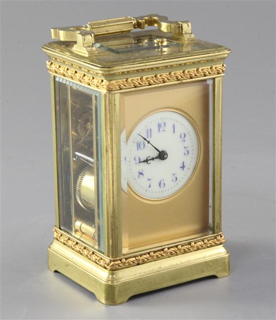 An Edwardian hour repeating gilt brass carriage clock, 13.5cm